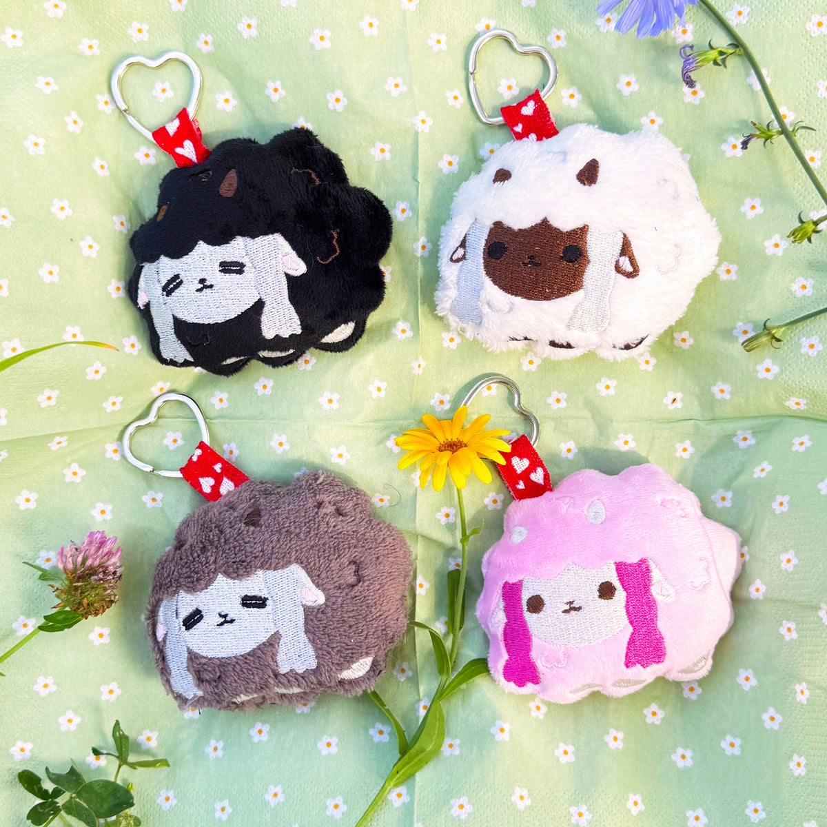 Wooloo pokemon handmade breloczek
