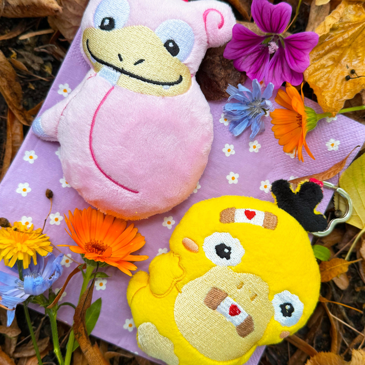 Psyduck / Slowpoke pokemon handmade breloczek